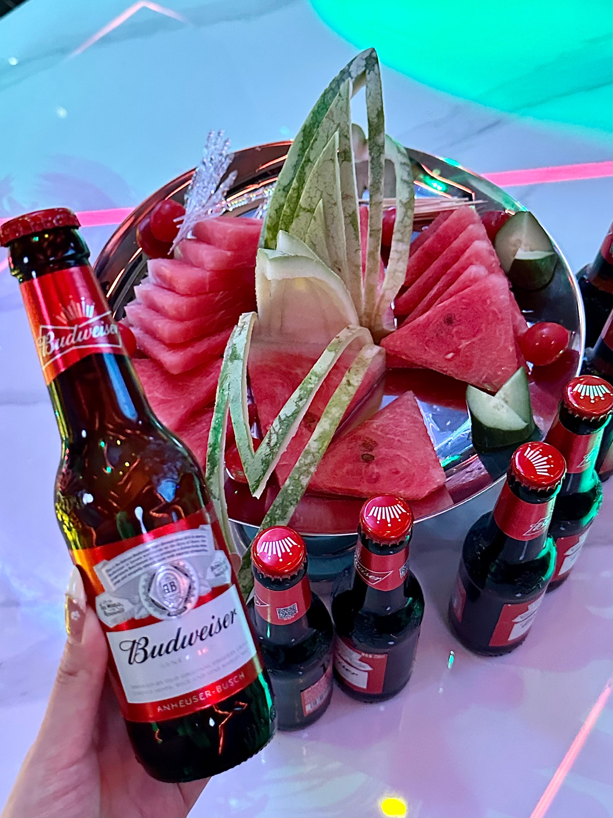 商务KTV一小时多少钱-郏县ktv预定